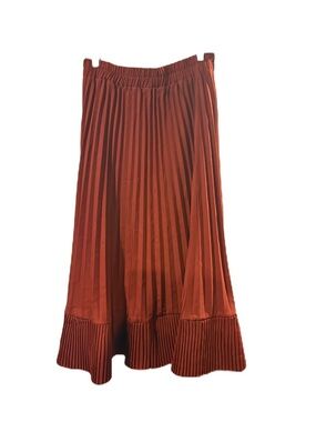 Womens Pleated Midi Skirt in Rust xl